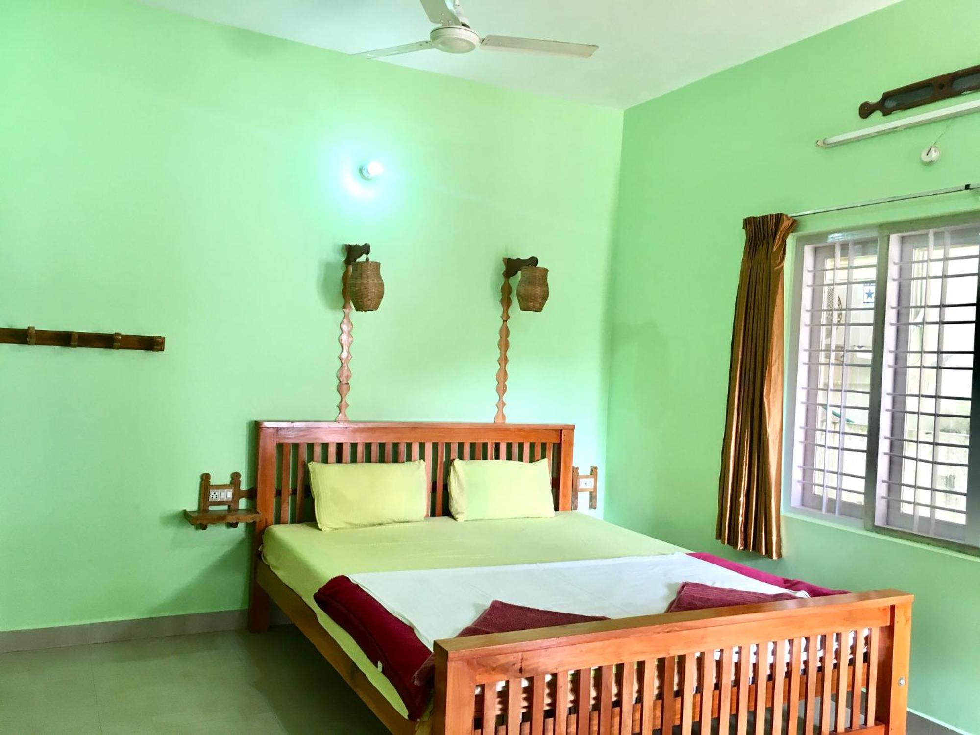 Panthalams Homestay Thekkady Zewnętrze zdjęcie