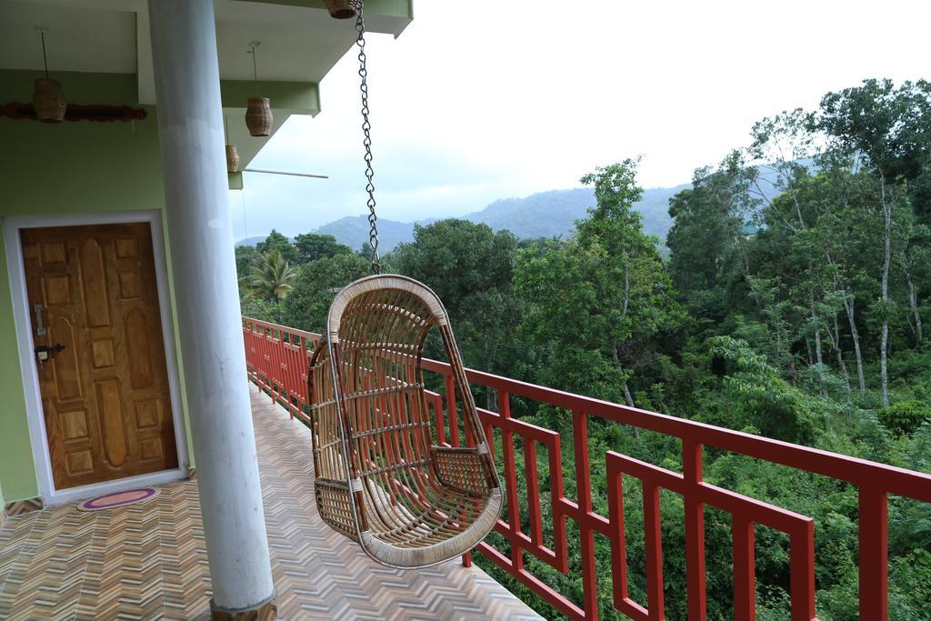 Panthalams Homestay Thekkady Zewnętrze zdjęcie