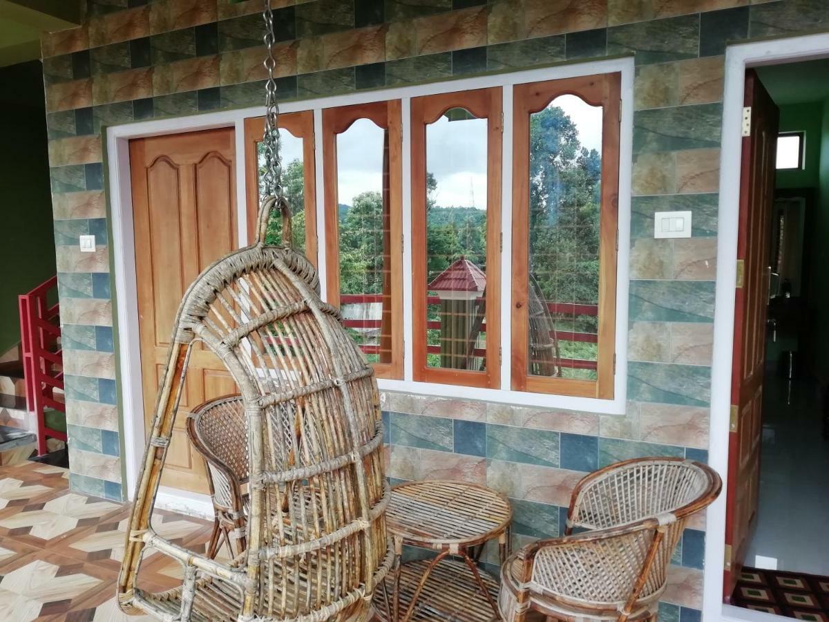 Panthalams Homestay Thekkady Zewnętrze zdjęcie