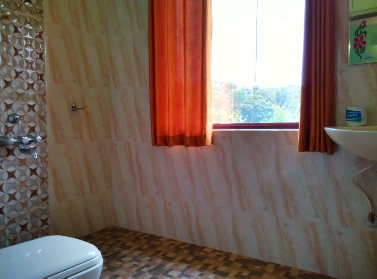 Panthalams Homestay Thekkady Zewnętrze zdjęcie